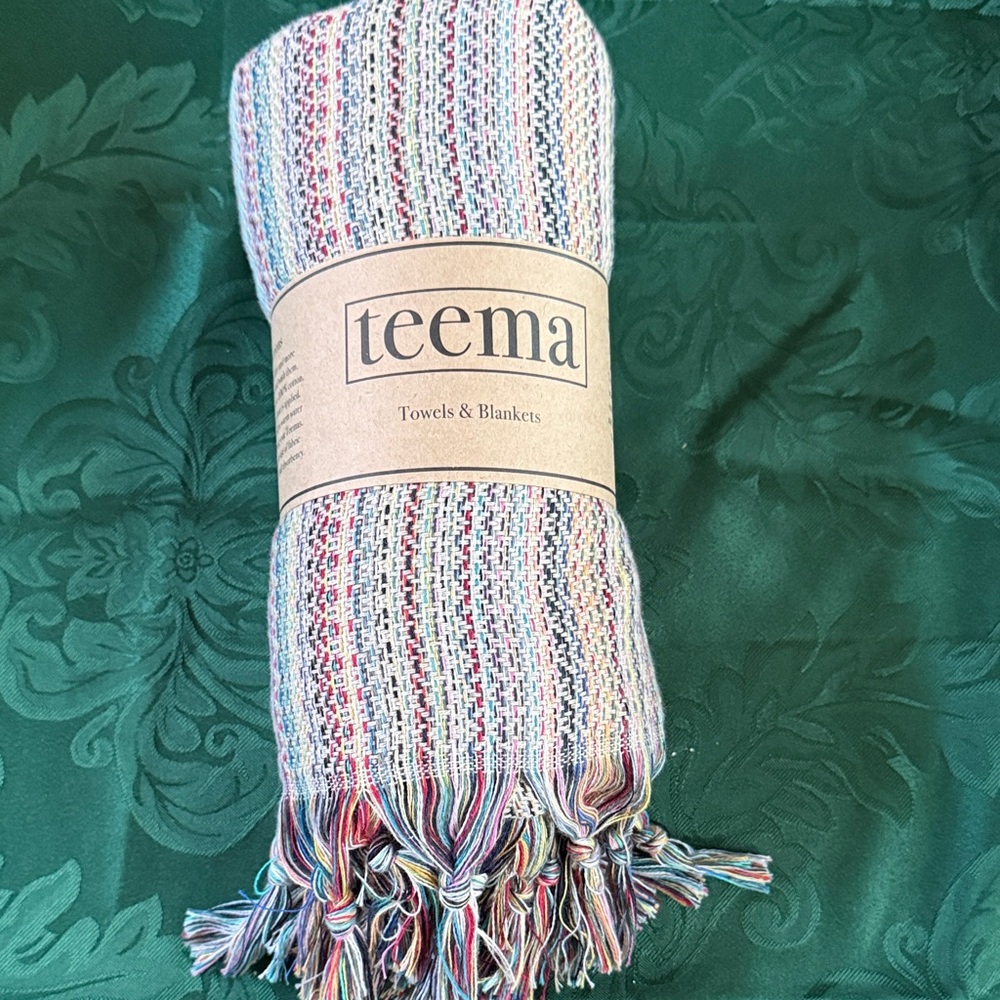 Teema woven Turkish Towel Blanket